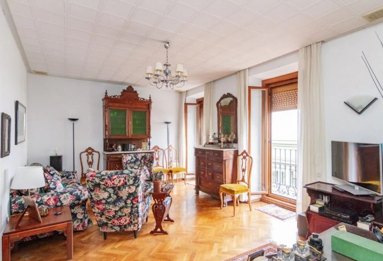 Piso en venta en calle de Ruiz